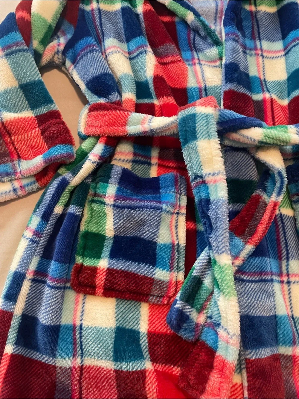 Kids Hooded Plaid Fleece Bathrobe Size M (8) Cat & Jack